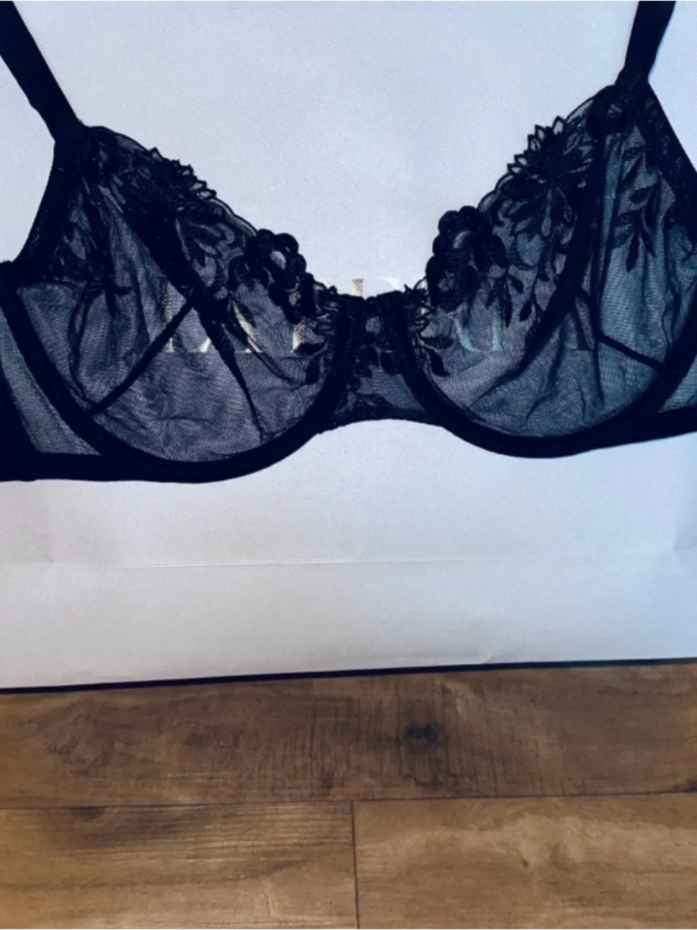 LaPerla Vintage Original Bologna Black Floral Lace Underwire Bra with Sheer Cups - Picture 8 of 11